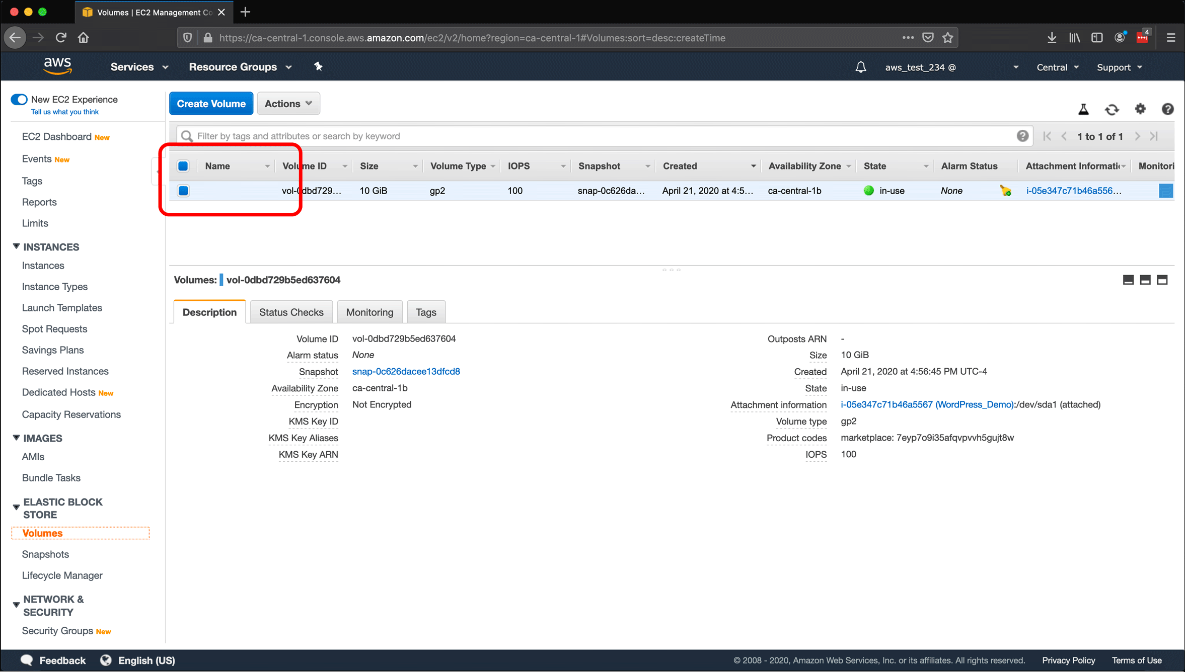 Screenshot: naming AWS EC2 instances and volumes, and creating snapshots.