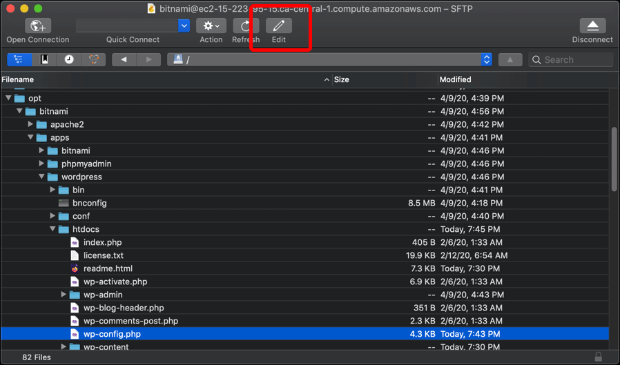 Screenshot displaying connecting to an AWS EC2 instance using Cyberduck FTP client.